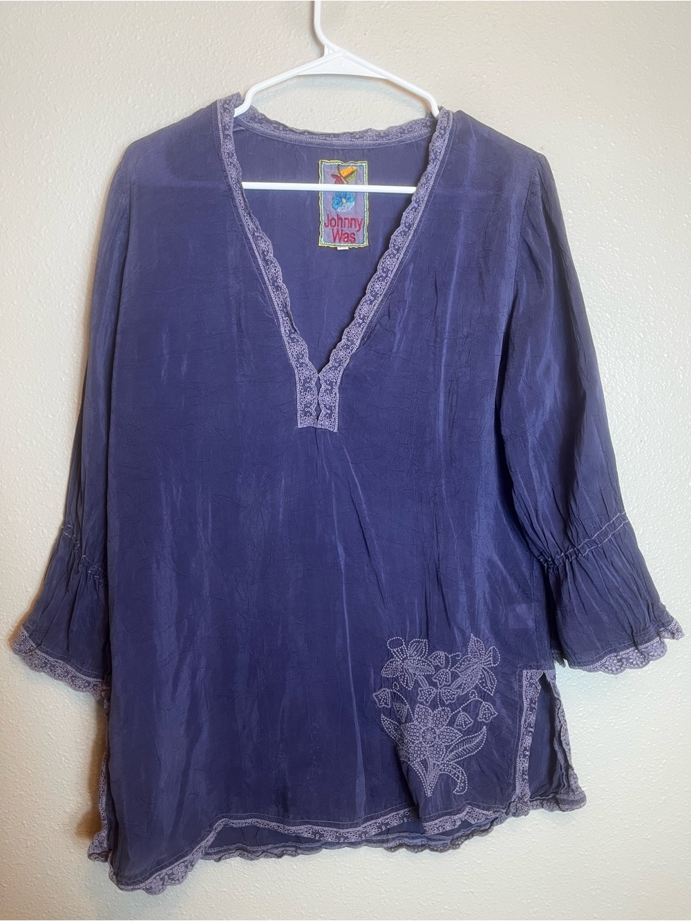 Johnny Was Rayon Lavender Embroidered Tunic‎ Size M